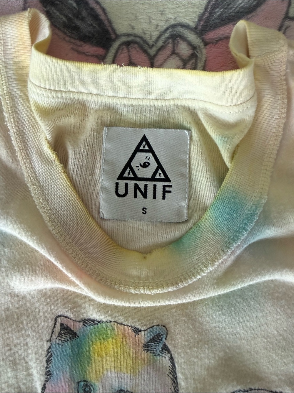 UNIF Tie-Dye Spiral Cat Tank Top - Picture 3 of 6